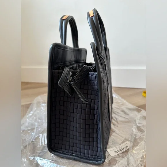 NWT MZ Wallace Black Medium Woven Box Tote. - Picture 11 of 16